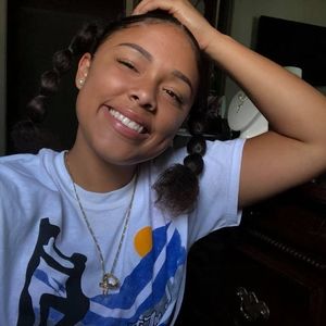 Meet your Posher, Ashlyn